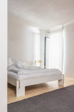 Schlafmöbel * Nils Holger Moormann Bett Siebenschläfer