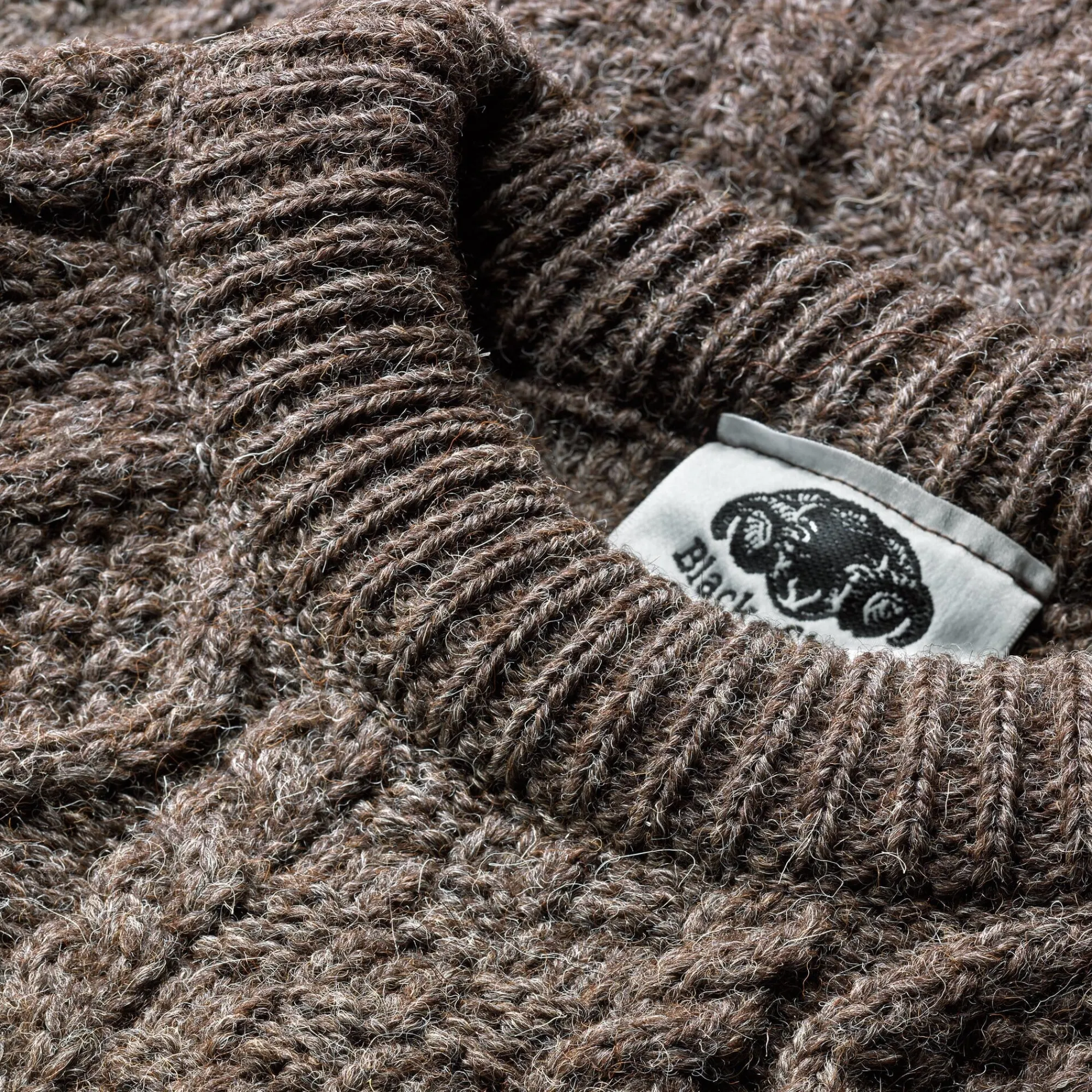 Pullover * Black Sheep Aran-Puover Braun