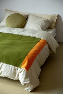 Decken * SUITE702 Decke Knit