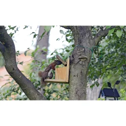 Nist- & Futterplätze * The Wildlife Family EU Limited Eichhörnchen-Futterstation