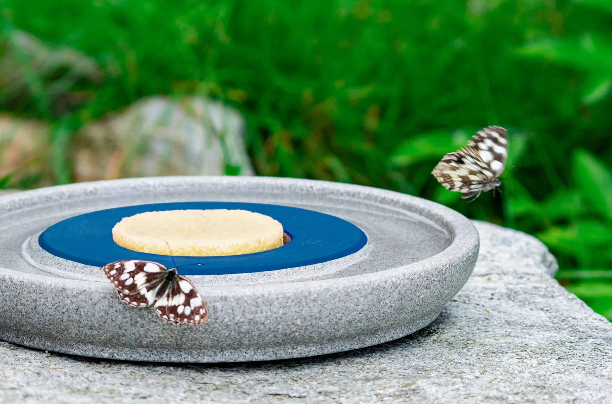 Nist- & Futterplätze * Denk Keramische Werkstätten Insektenstation Granitkeramik