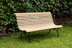 Gartenbänke * Manufactum Klassische Lattenbank Eichenholz