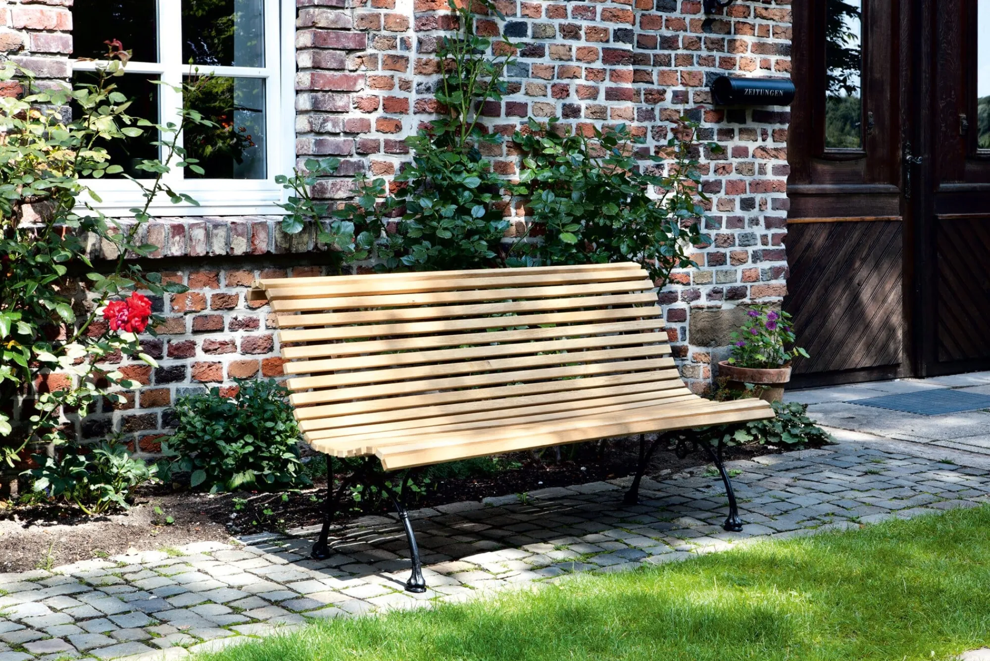 Gartenbänke * Manufactum Klassische Lattenbank Eichenholz