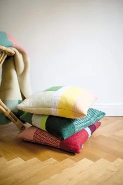 Kissenbezüge & Sitzauflagen * Røros Tweed Lammwollkissenbezug Bauhausstil Pastell