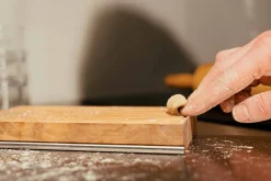 Schneidbretter * Tischlerei Antiquitäten Mulorz Pastabrett Eichenholz