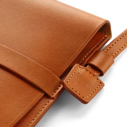 Etuis & Federtaschen * PB 0110 Rindleder Handybag Cognac