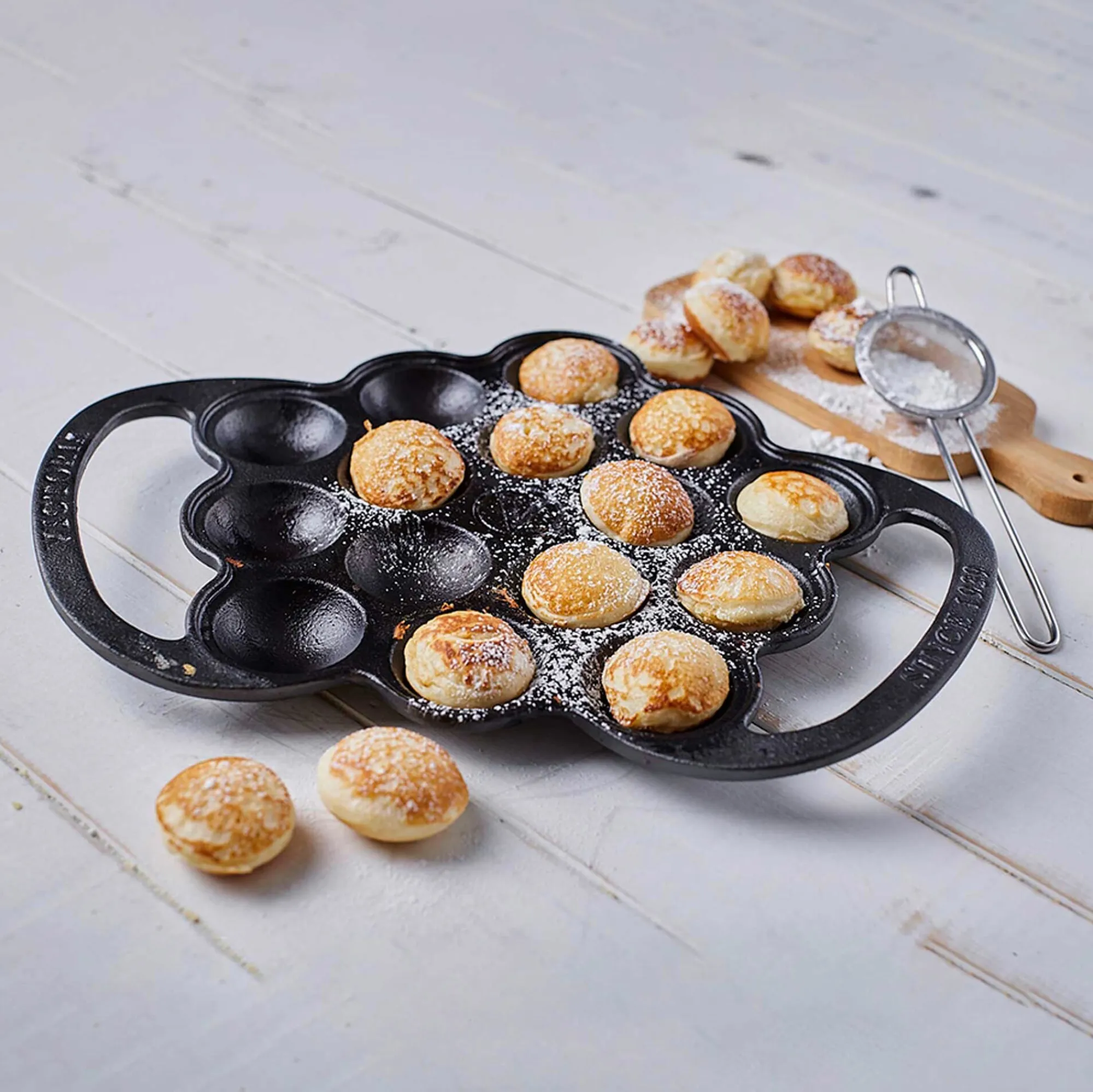 Backzubehör|Pfannen * Victoria Poffertjes-Pfanne Gusseisen