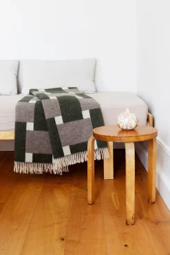 Decken * Lapuan Kankurit Schurwolldecke Punos