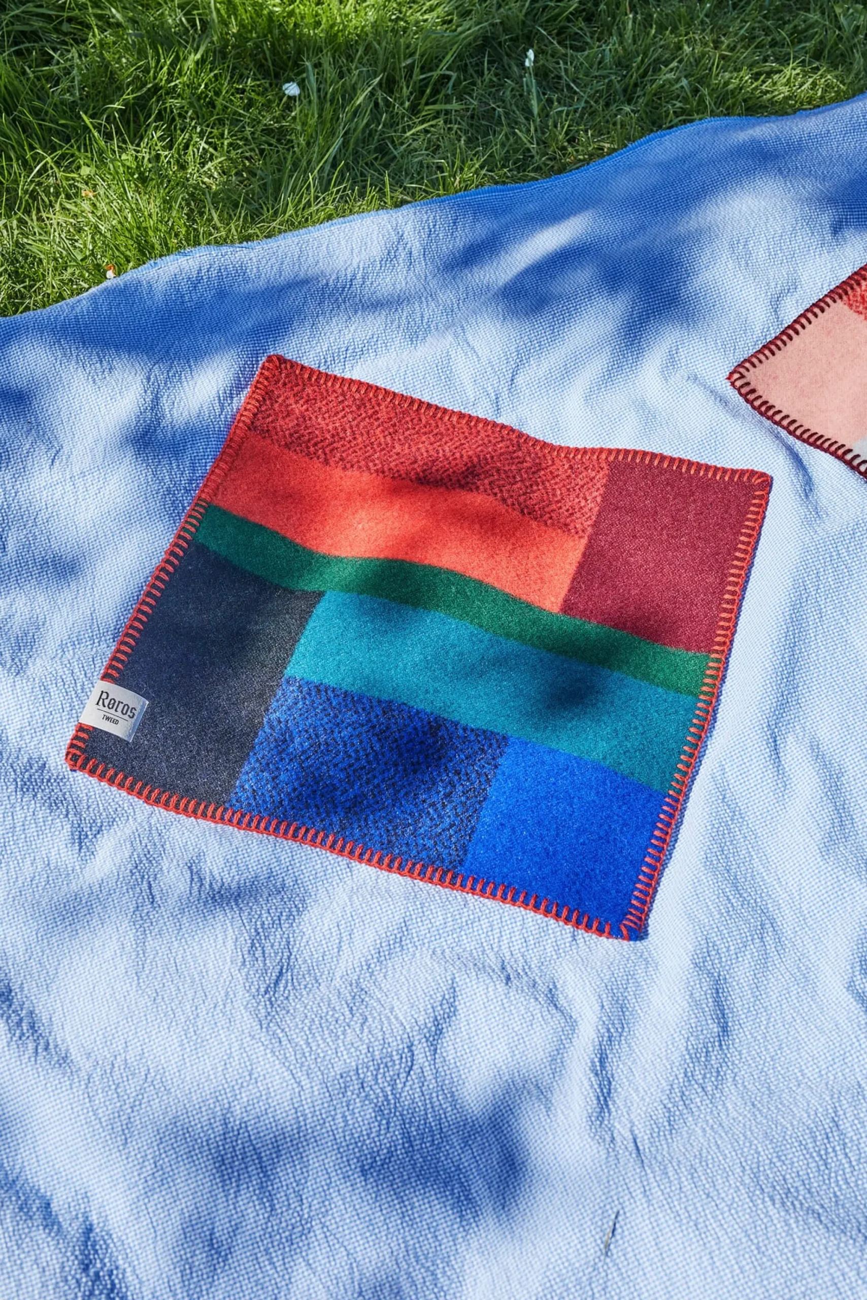 Decken|Sitzauflagen * Røros Tweed Sitzdecke Bauhausstil Blau