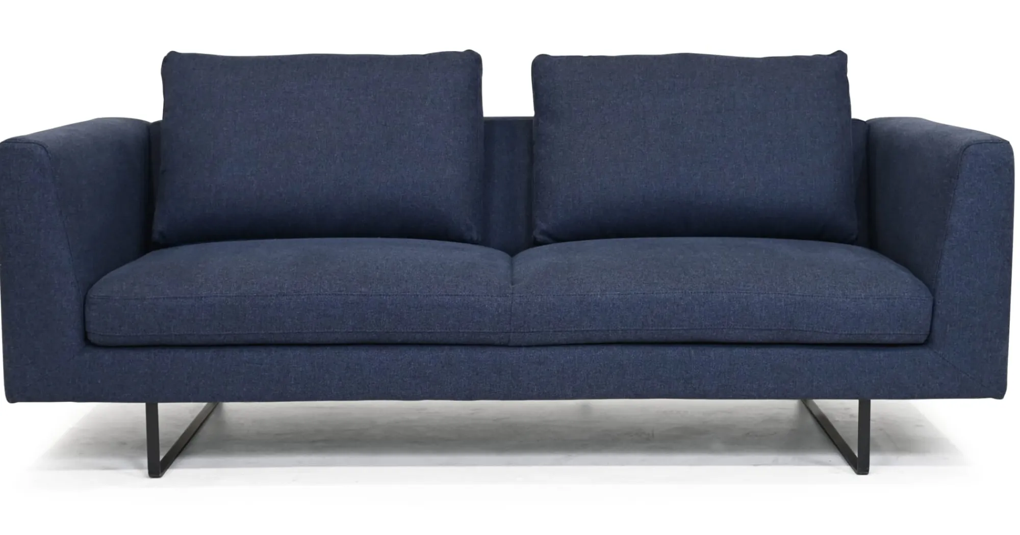 Sitzmöbel * indera Sofa August