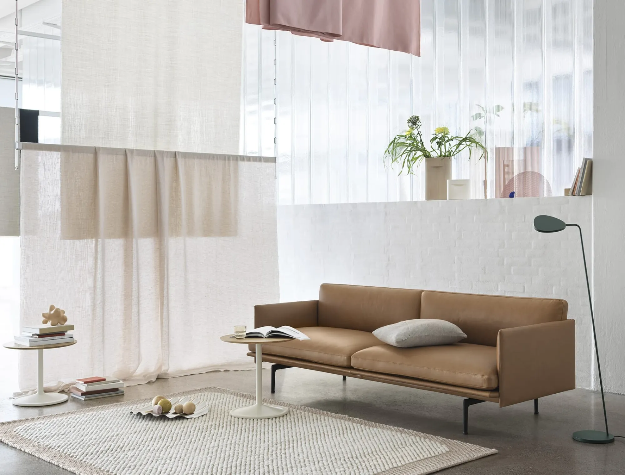 Sitzmöbel * Muuto Sofa Outline
