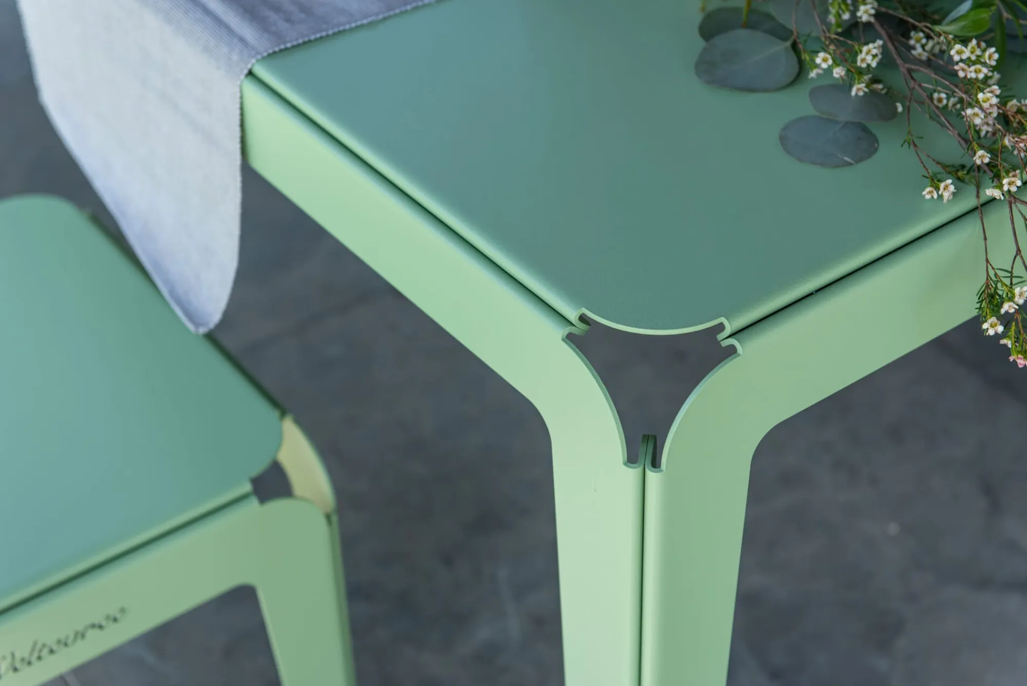 Gartentische * Weltevree Tisch Bended Table 270