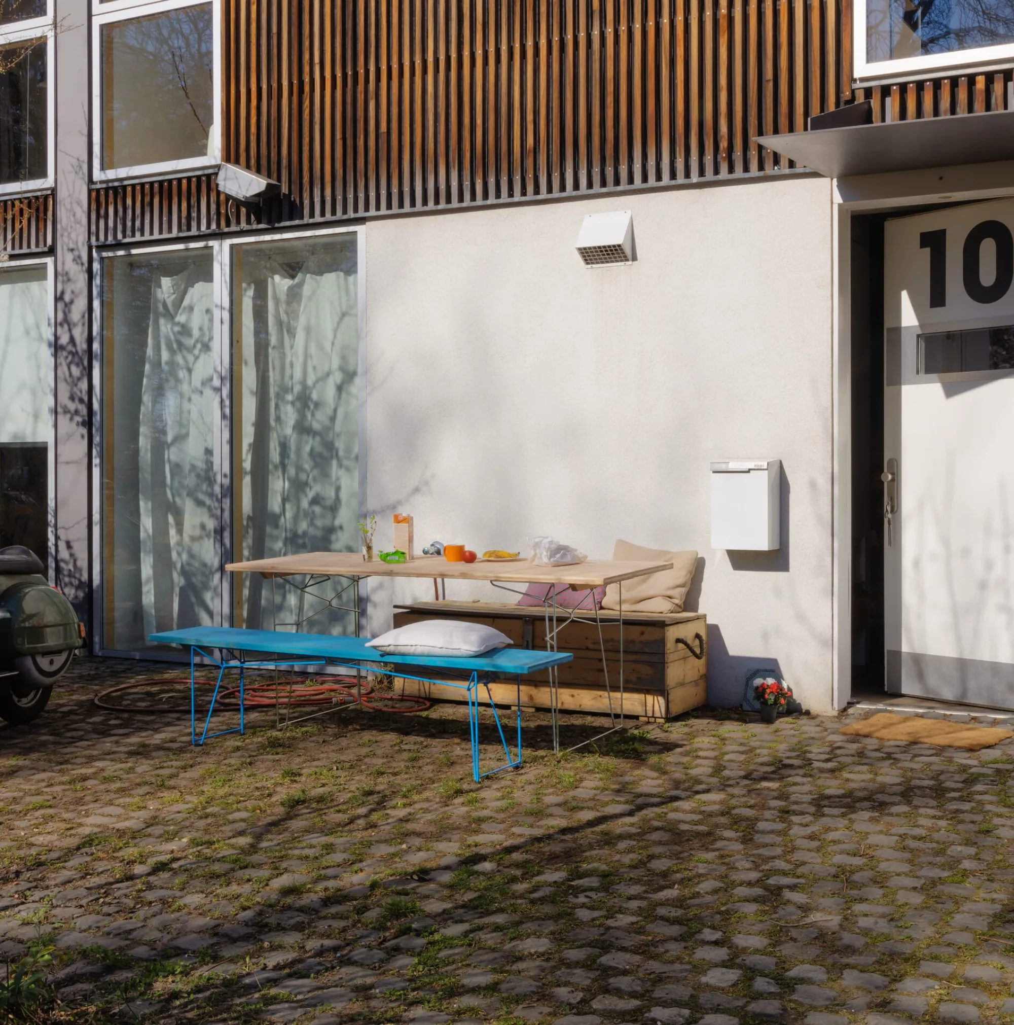 Tische|Gartentische * MAGAZIN Tisch und Bank BTB Gestell