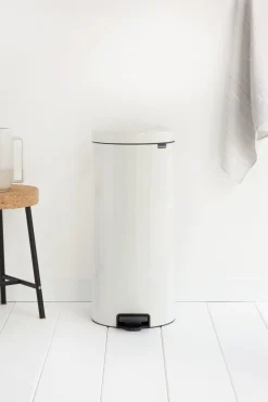 Mülleimer * Treteimer Newicon 30 L Weiß